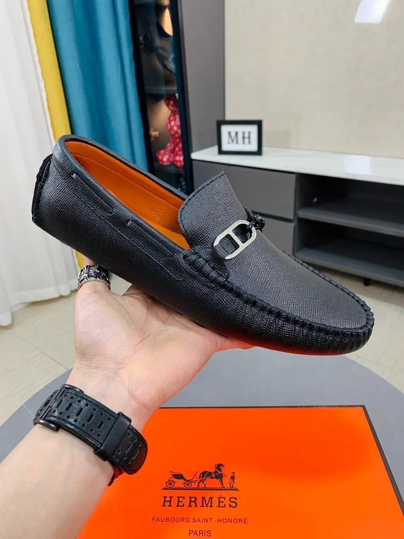 Men's men's shoes 💰458🌹🌹 Comes with packaging [Hermès] Hermès 🚹 Men's new bean slip-on shoes, full of charm, luxury style gentleman's shoes. Hermès exquisite hardware buckle accessories (❌refuse to fade) embossed design elements... interpret the brand image design concept 👑 Material imported cowhide ➕ Selected genuine leather lining ➕ Brand wear-resistant sole stitching 🔍🔍 Size: 38-44